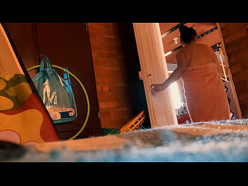 ❤️ Amakim meni dushga kuzatib boradi, men dush qabul qilsam, u meni sikadi. ❤❌  seks da bizda ﹏